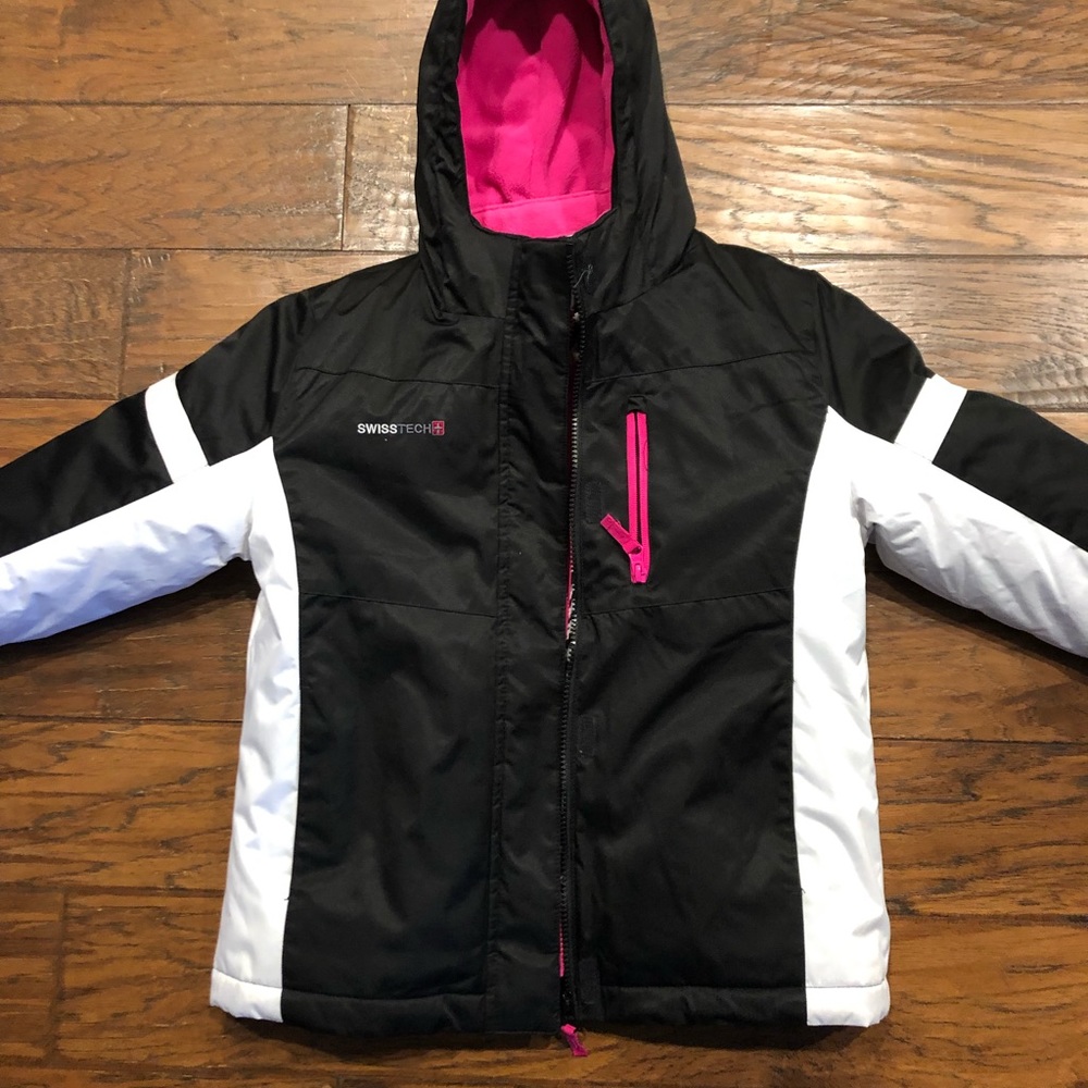 Girls white/black SwissTech winter coat
